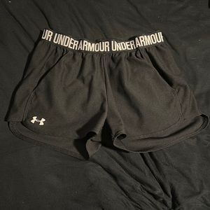 under Armour, size medium, black